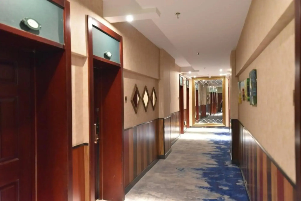 Харбин: Bolaimei Inn