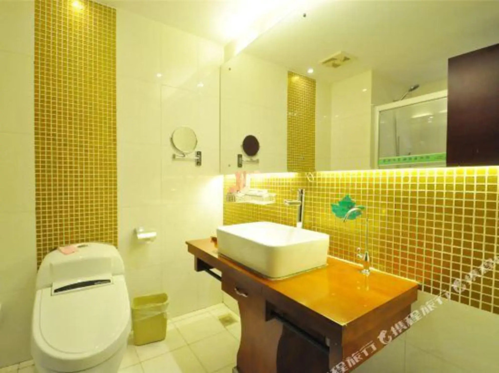 Линьи: Yizhou International Hotel
