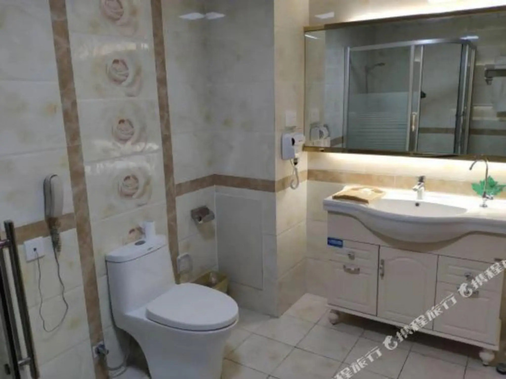 Линьи: Yizhou International Hotel