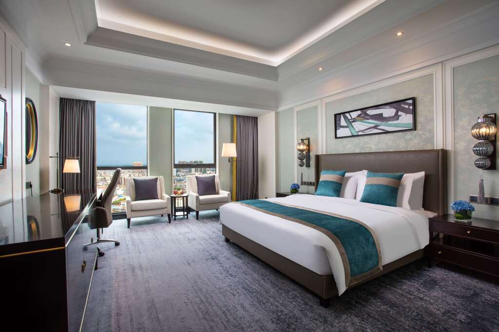 Ухань: Ramada Plaza Wuhan Huangpi