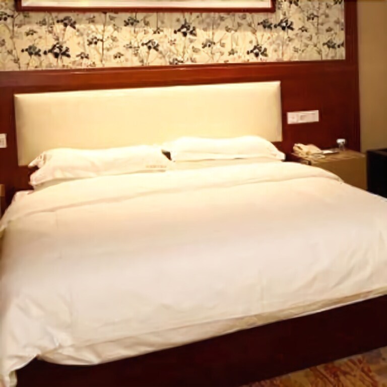 Цзинин: Great Wall Boutique Hotel