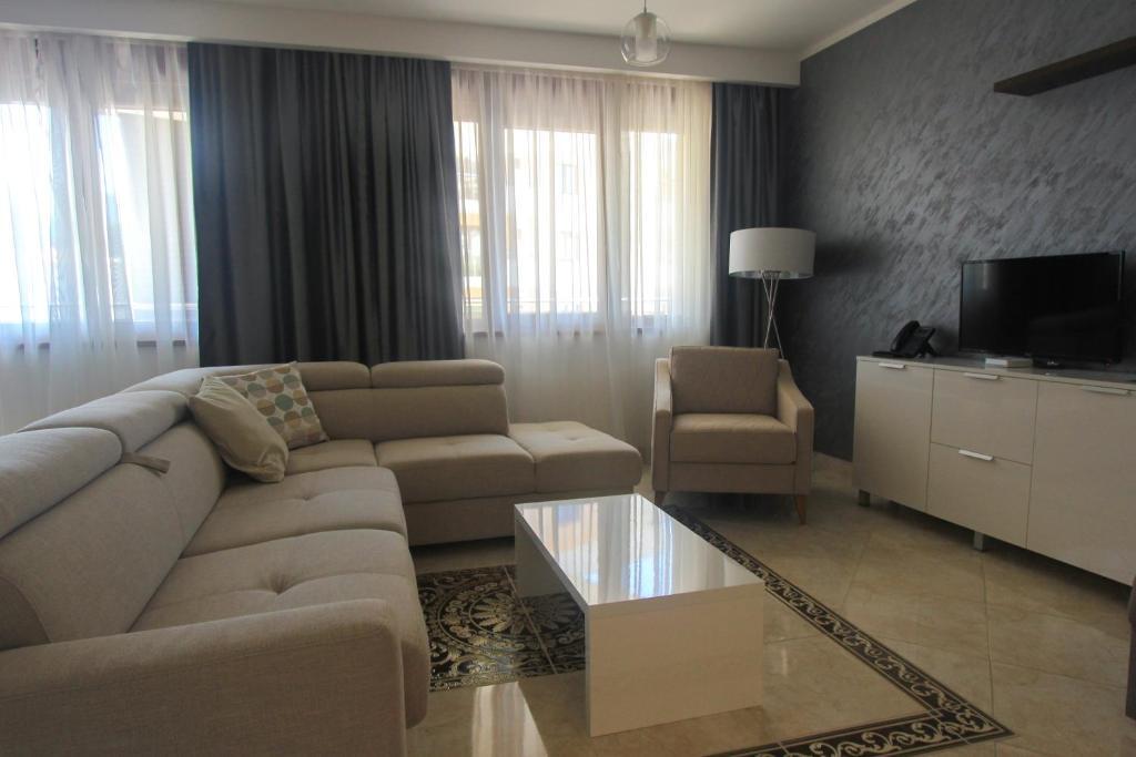 Будва: Апартаменты Anatolija Apartment 11