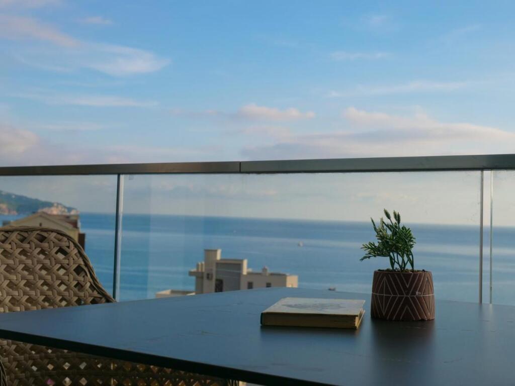 Будва: Апартаменты Tiger apartment in Elia Residence