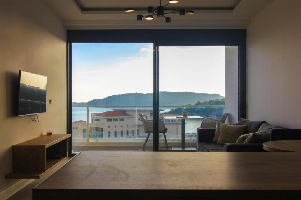 Будва: Апартаменты Tiger apartment in Elia Residence