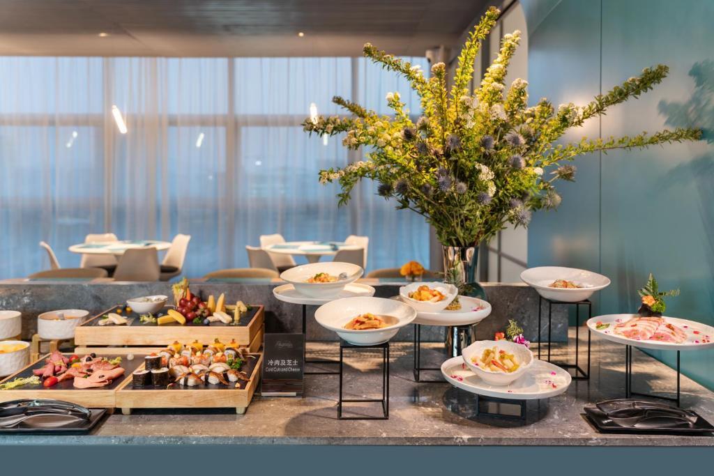Шэньчжэнь: Pagoda Hotel Shenzhen