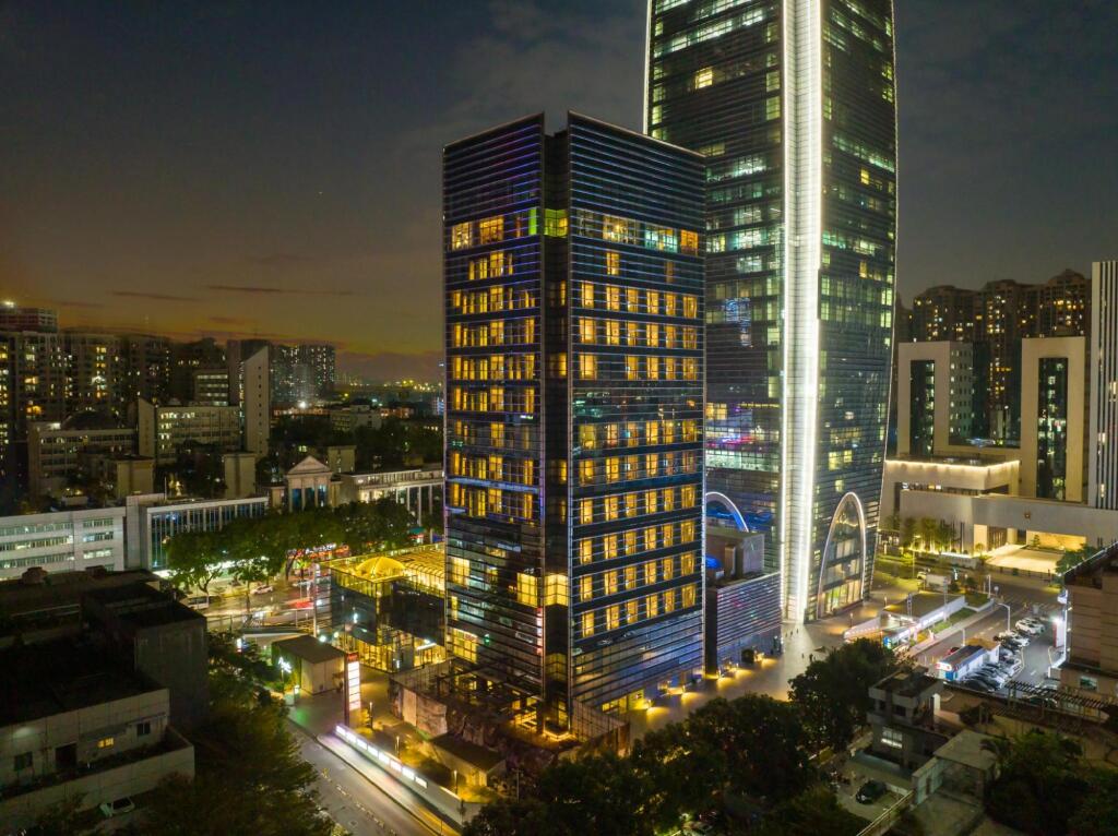 Шэньчжэнь: Pagoda Hotel Shenzhen