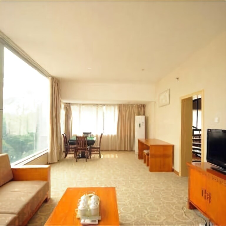 Наньнин: Xi'an Lime Hotel