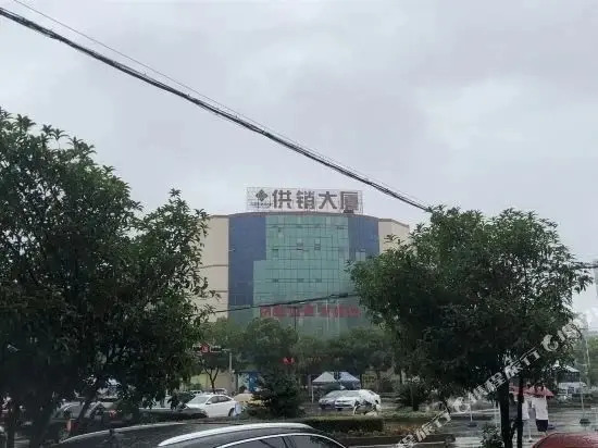 Ичан: Zhijiang Lijiang Hotel