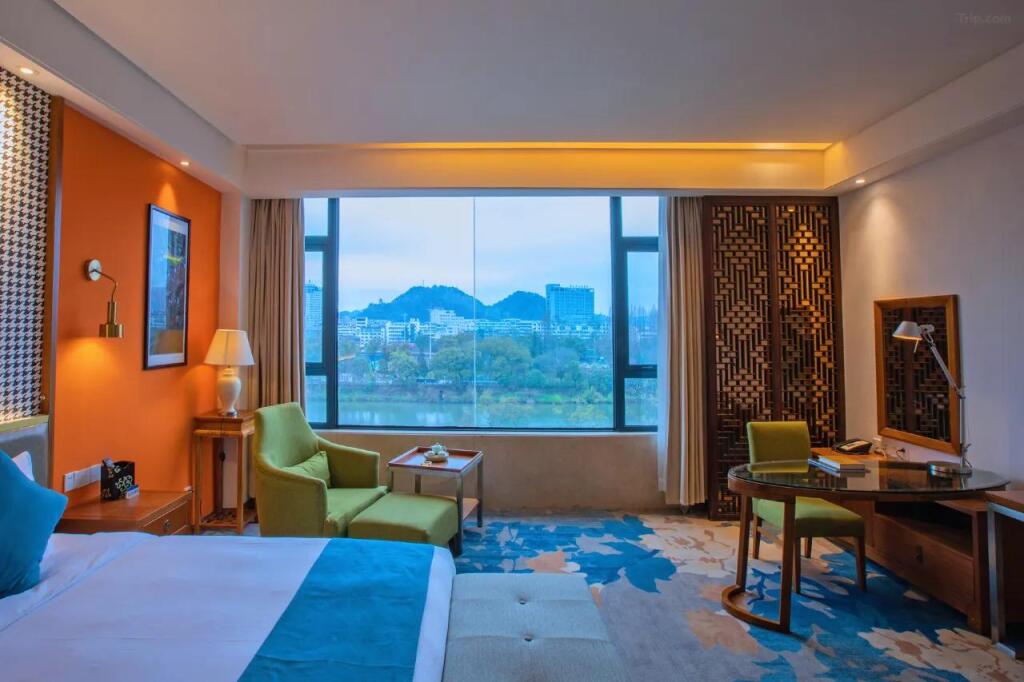 Хуаншань: Wan Tsui Tong Riverside Hotel