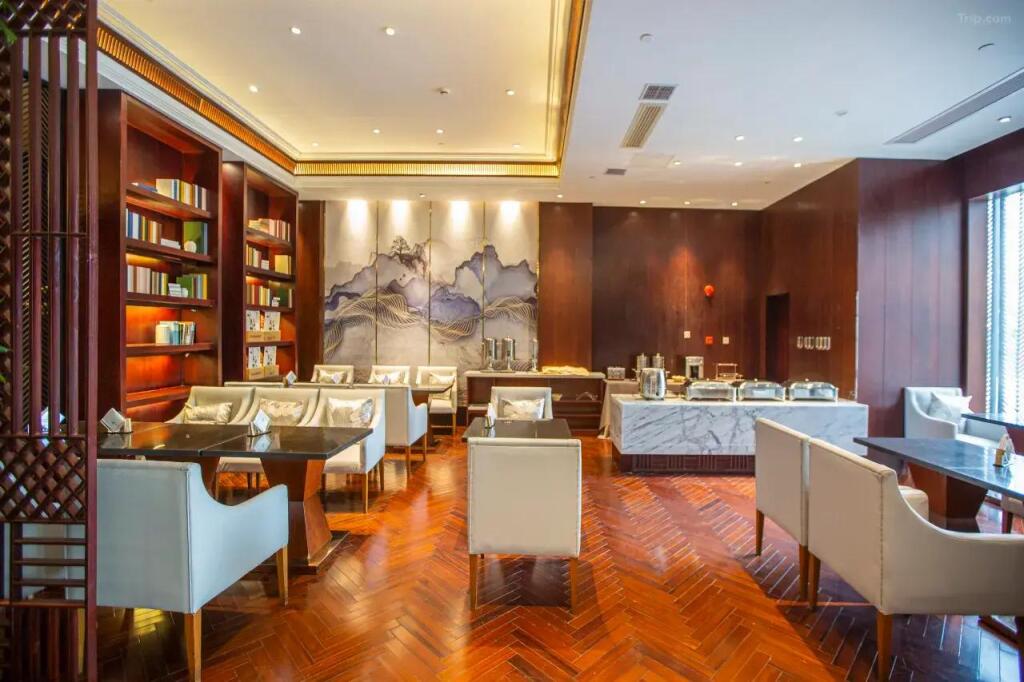 Хуаншань: Wan Tsui Tong Riverside Hotel