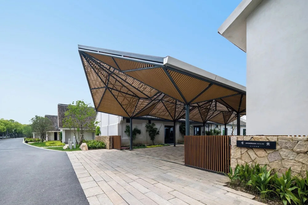 Сучжоу: Jiangnan House  Yangcheng Lake
