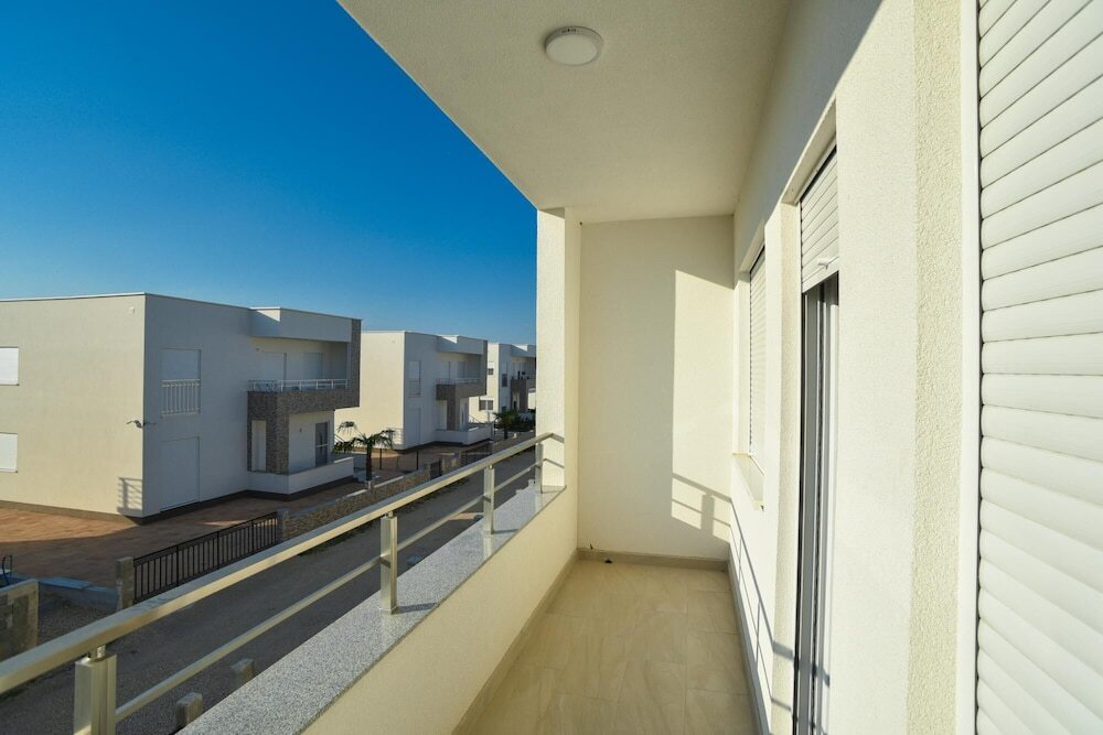 Ульцинь: Villa w Garden Balcony 8 min to Ulcinj Long Beach