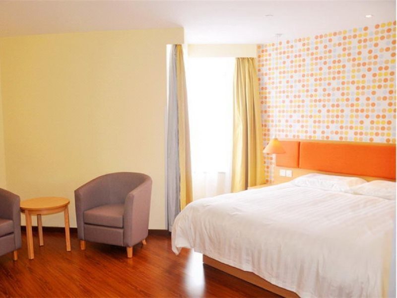 Home Inn (Shanghai Fengcheng Wahong Road) — фото 3