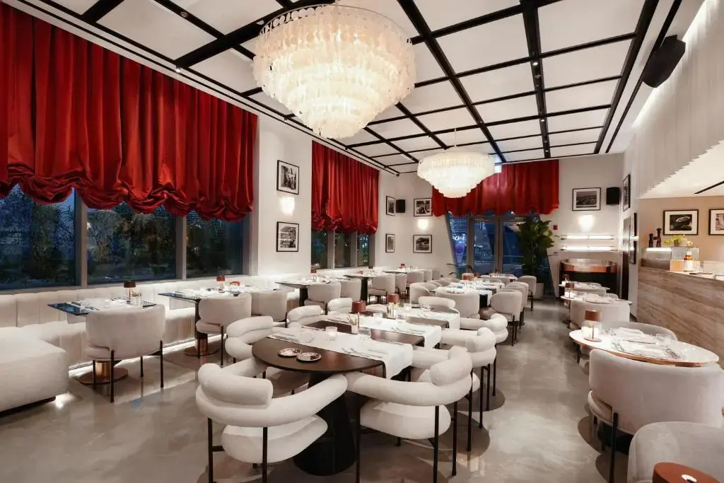 Дубай: Lusso Hometels J One Business Bay