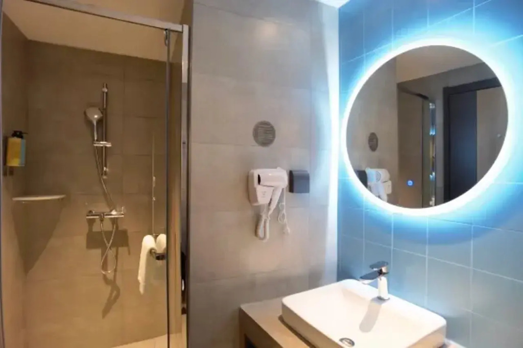 Home Inn Neo (Fuzhou Lianjiang North Road Taihe Plaza) — фото 2