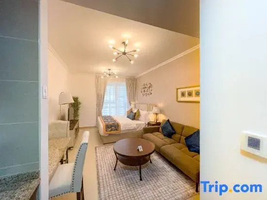 Дубай: Cosmos Living Luxurious Studio Near Dubai Marina