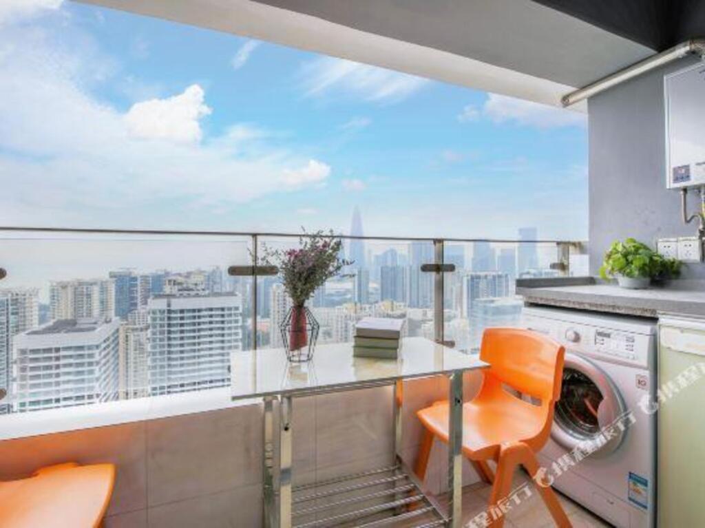 Шэньчжэнь: Yiwan Service Apartment
