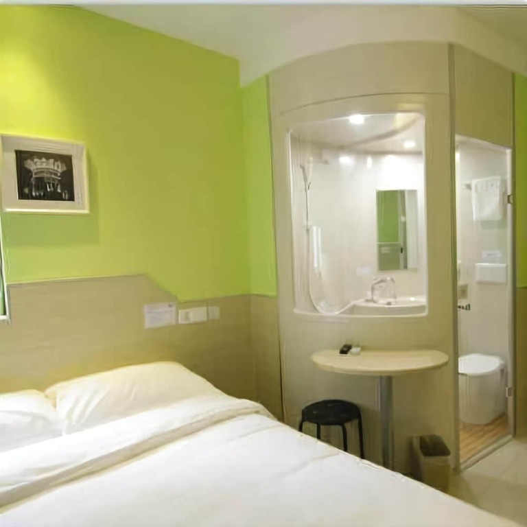 Сямынь: 100 Inn Xiamen Lundu Hexiang West Road