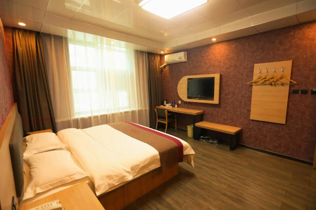 Чэндэ: Fengning Hotel