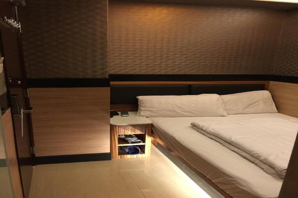 Коулун: RaiLei Hotel