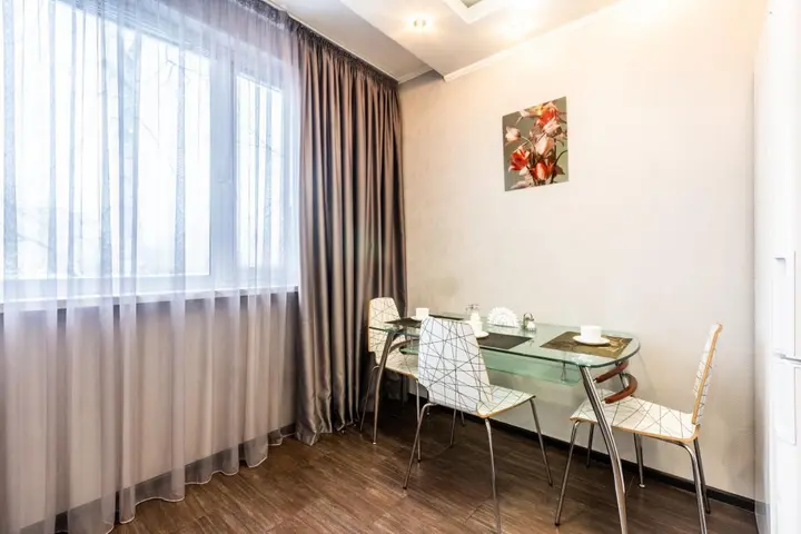 Нижневартовск: Пять звезд на Мира 31, корп. 3