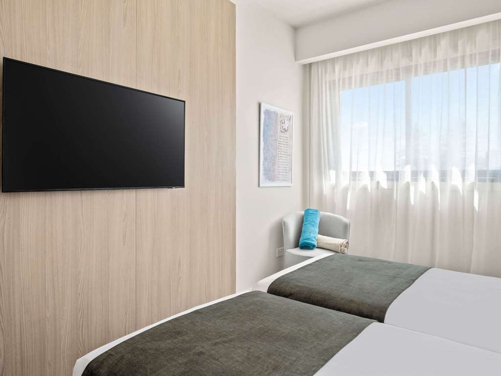 Ларнака: Mercure Larnaca City