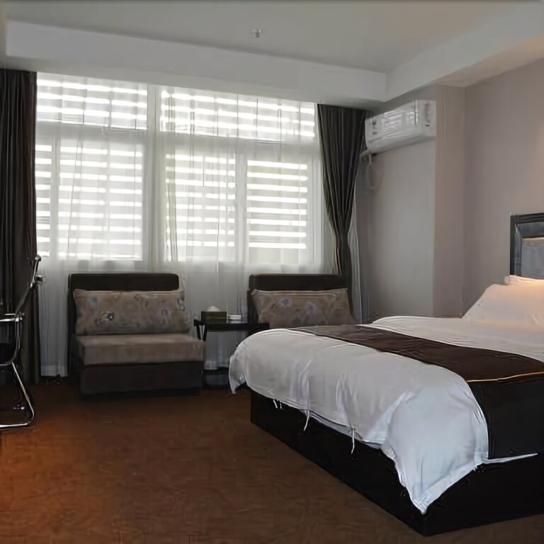 Чжэнчжоу: Dongyi Litian Business Hotel