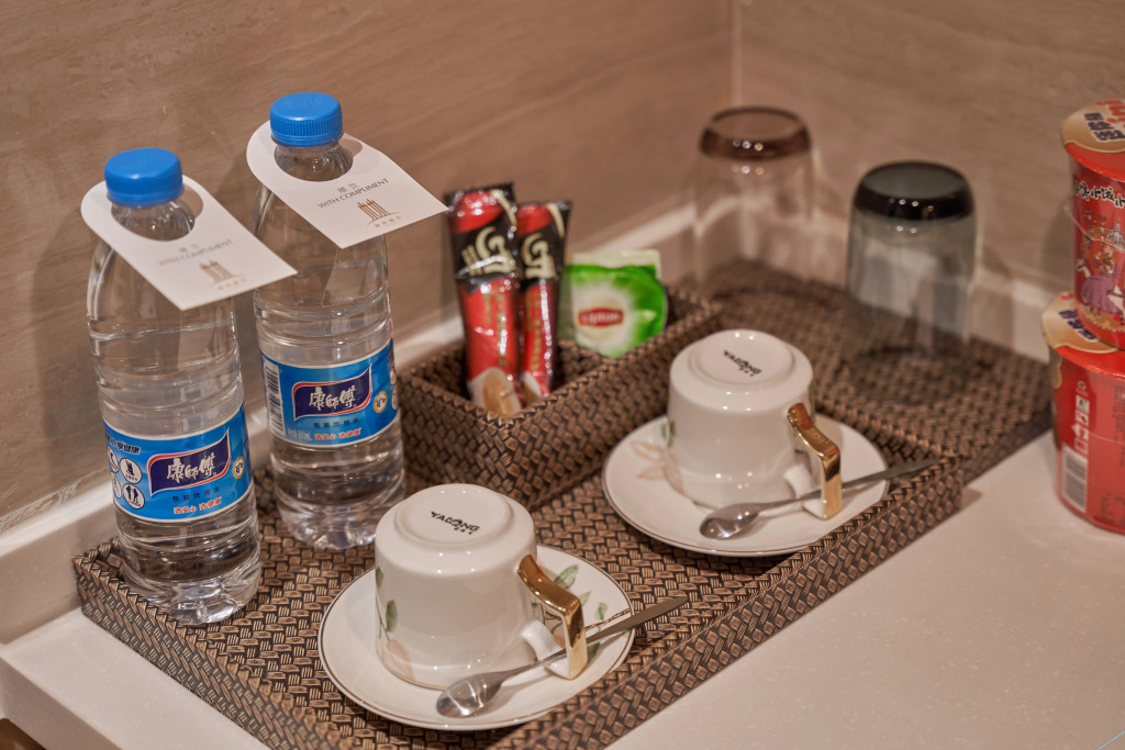 Ханчжоу: Yilin Hotel(Linping Nanyuan Metro Station Store)