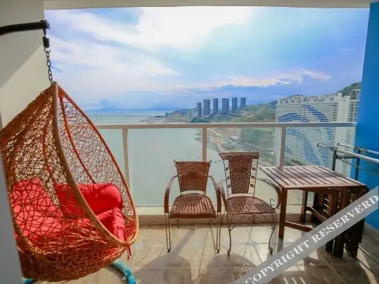 Хойчжоу: Tianjiao Holiday Seaview Hotel Apartment (Huizhou Huidong Sunac Bay Peninsula Branch)