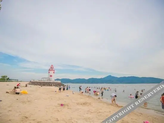 Хойчжоу: Tianjiao Holiday Seaview Hotel Apartment (Huizhou Huidong Sunac Bay Peninsula Branch)