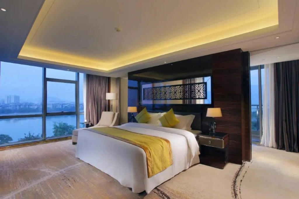 Чжаоцин: Silver Star Hotel - Zhaoqing