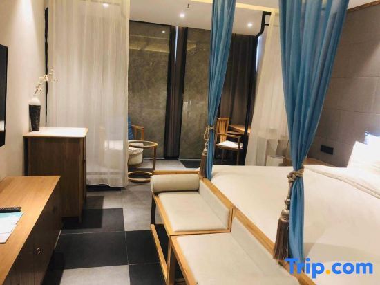 Чжэнчжоу: Moshe Hotel (Zhengzhou East Railway Station Greenland Xinduhui Store)