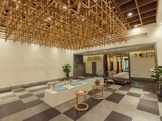 Чжэнчжоу: Moshe Hotel (Zhengzhou East Railway Station Greenland Xinduhui Store)