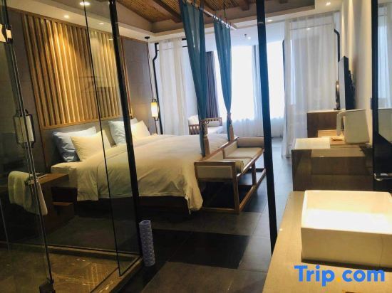 Чжэнчжоу: Moshe Hotel (Zhengzhou East Railway Station Greenland Xinduhui Store)