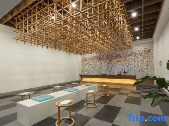 Чжэнчжоу: Moshe Hotel (Zhengzhou East Railway Station Greenland Xinduhui Store)