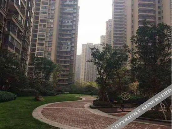Ухань: Furman Electric Sports Hotel (Wuhan Textile University Shop)
