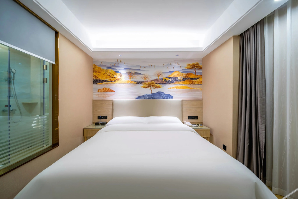 Чанша: Vienna International Hotel ( Changsha High Speed Railway South Station West Plaza )