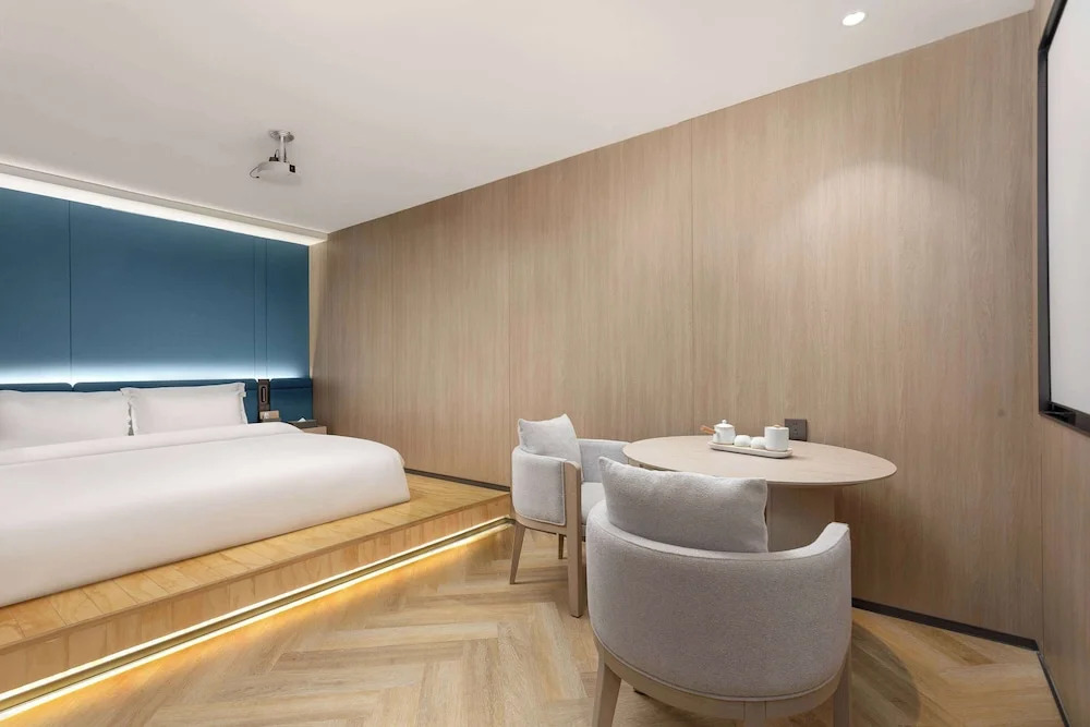 Ухань: Ramada Encore by Wyndham Wuhan Int'l Conference Center