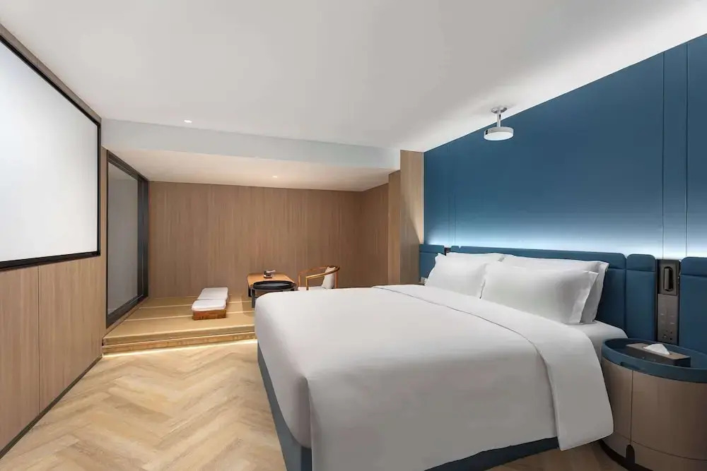 Ухань: Ramada Encore by Wyndham Wuhan Int'l Conference Center