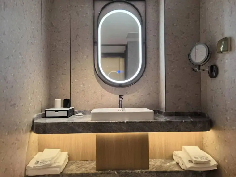 Ухань: Ramada Encore by Wyndham Wuhan Int'l Conference Center