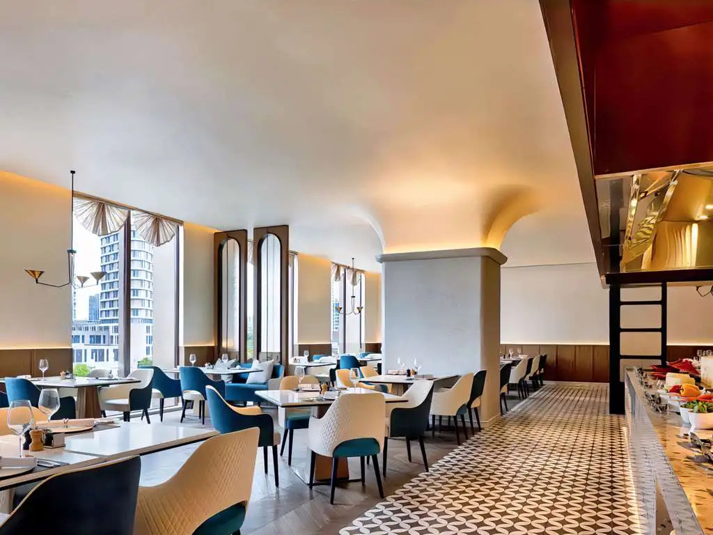 Шанхай: Sofitel Shanghai North Bund