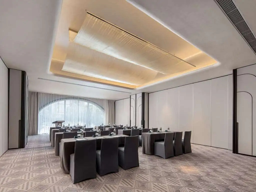 Шанхай: Sofitel Shanghai North Bund