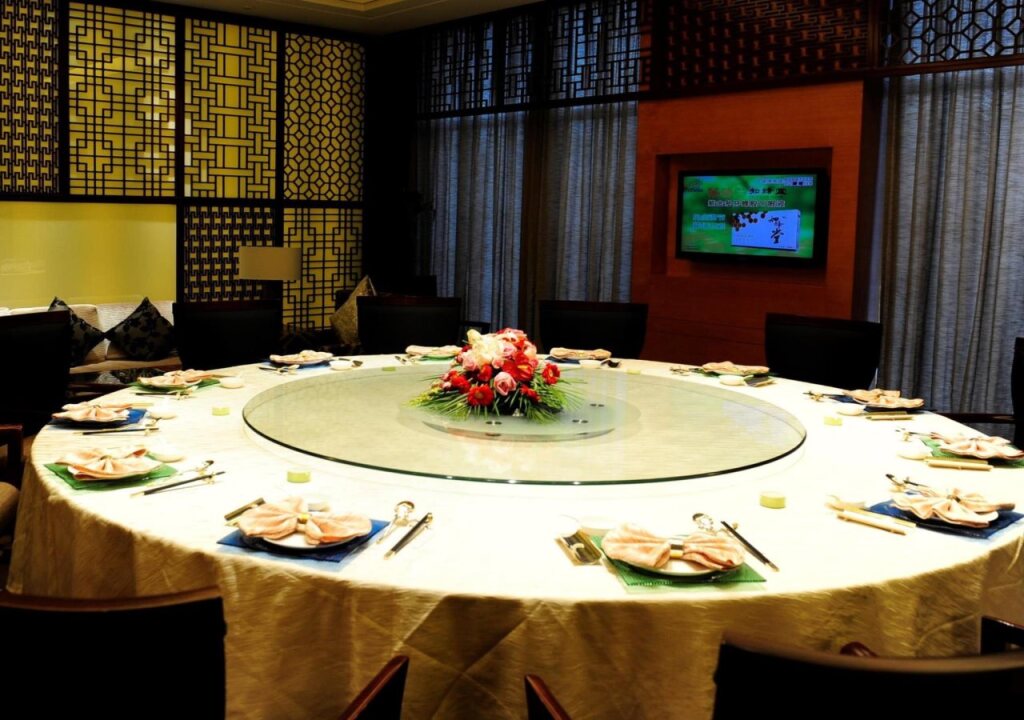 Уси: Gloria Grand Hotel Wuxi