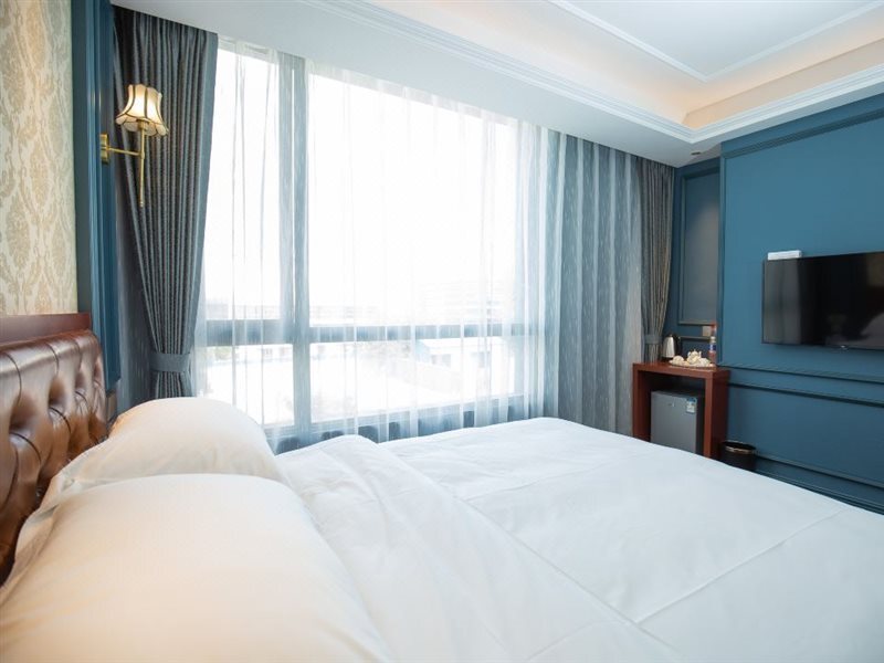 Пекин: Yiting Zhenshe Hotel (Beijing Qianmen Pedestrian Street)