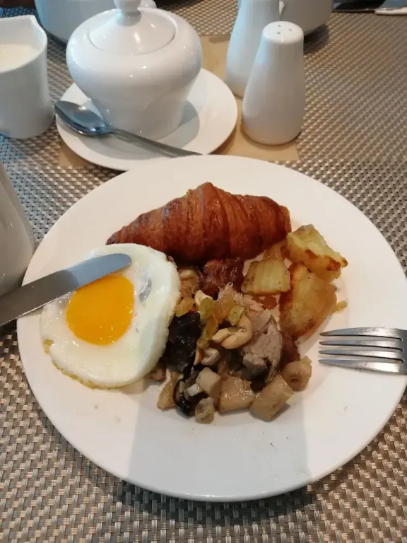 Шанхай: Vienna Int'L Hotel Shanghai Harbour City