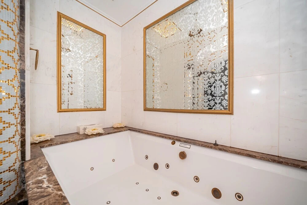 Дубай: Al Dabas by Luton Vacation Homes