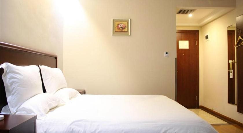 Пекин: GreenTree Inn Beijing Miyun West Bridge Road Haiyi Manor Express