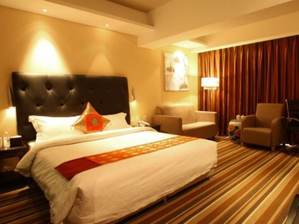 Чэнду: Sichuan Minshan Anyi Hotel