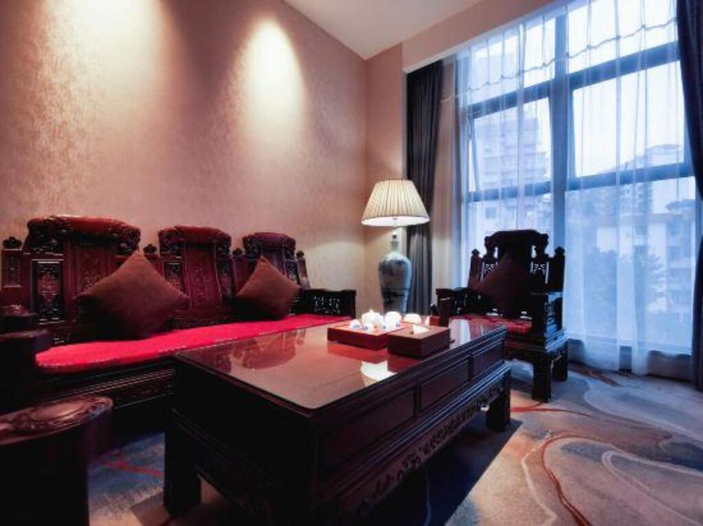 Чунцин: Taoran Zhongzhou Guobin Hotel