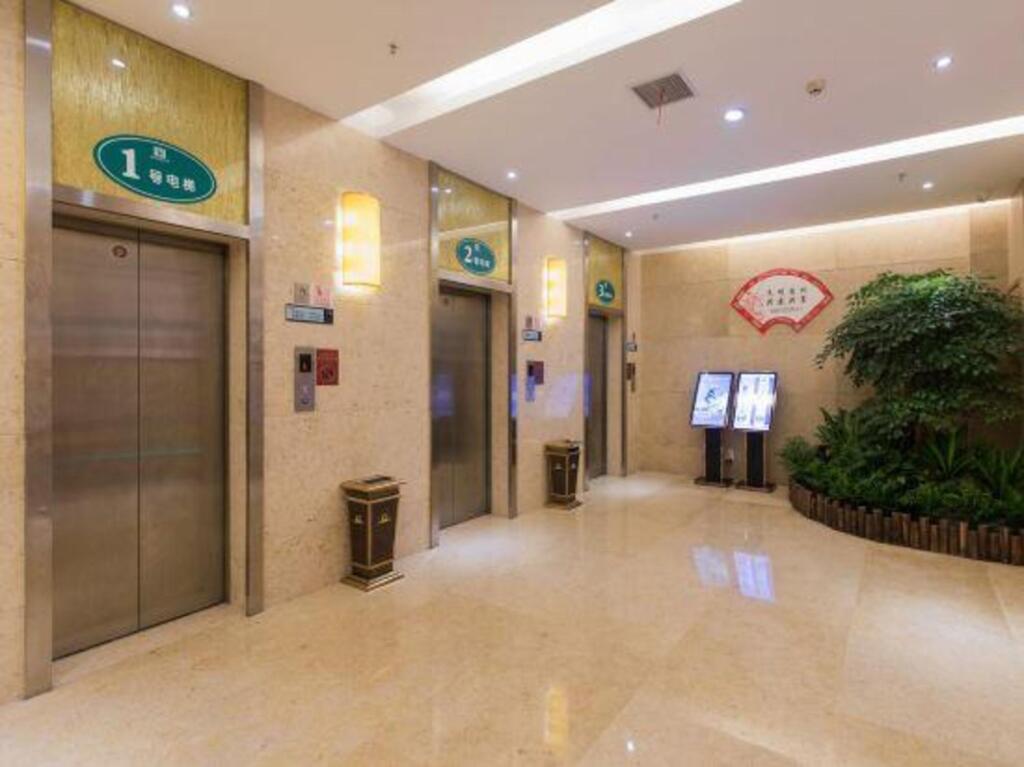 Чунцин: Taoran Zhongzhou Guobin Hotel